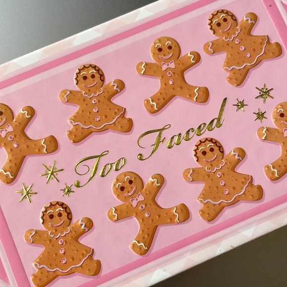 Too faced limited Edition face and eyeshadow palette in gingersnap - Picture 12 of 12